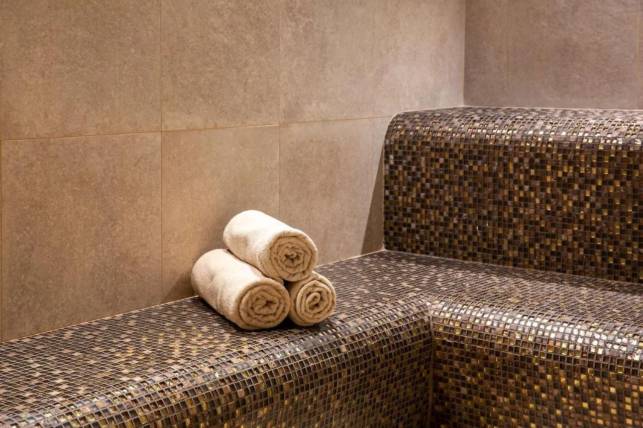 Best Western Hotel & Spa Coeur De Cassis